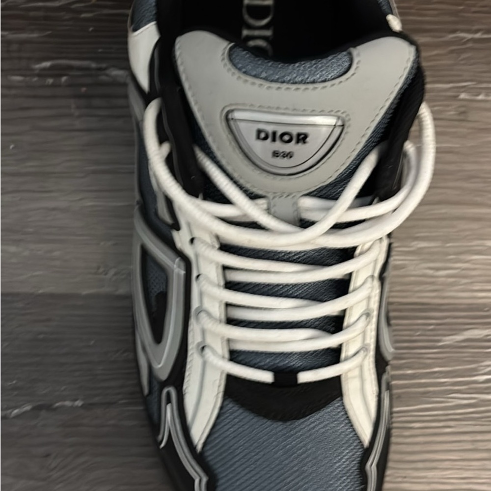 Dior Blue and Black Sneakers with Dynamic Design - Picture 3 of 3